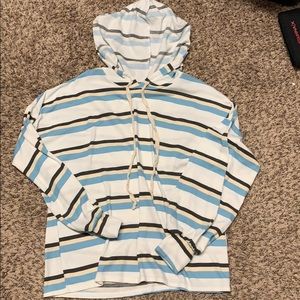 Light weight sweater